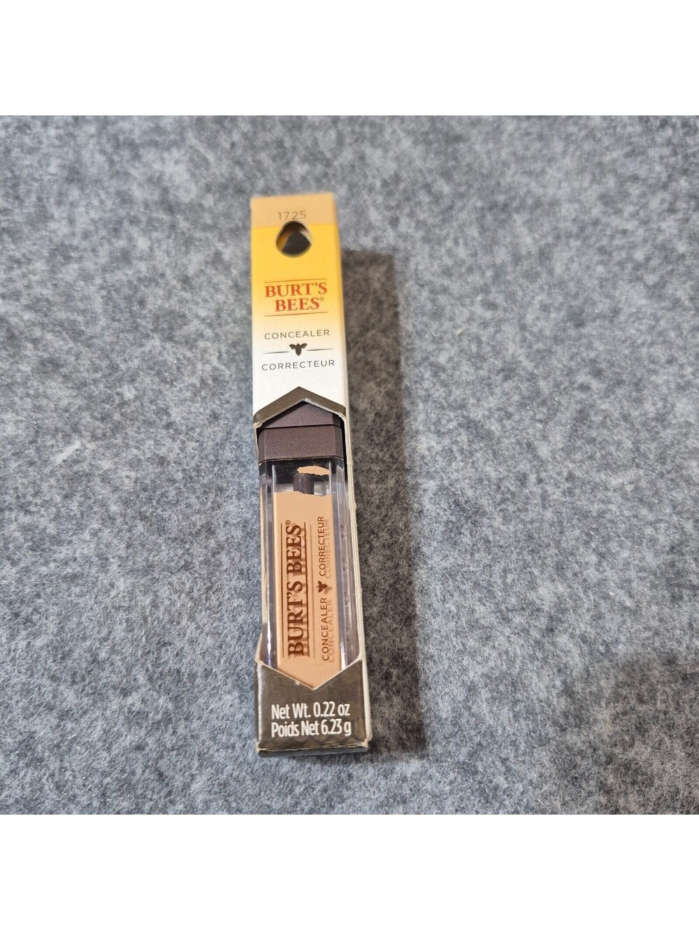 2 PACK Burts Bees Concealer/Correcteur 0.22 OZ (1725 Tan)